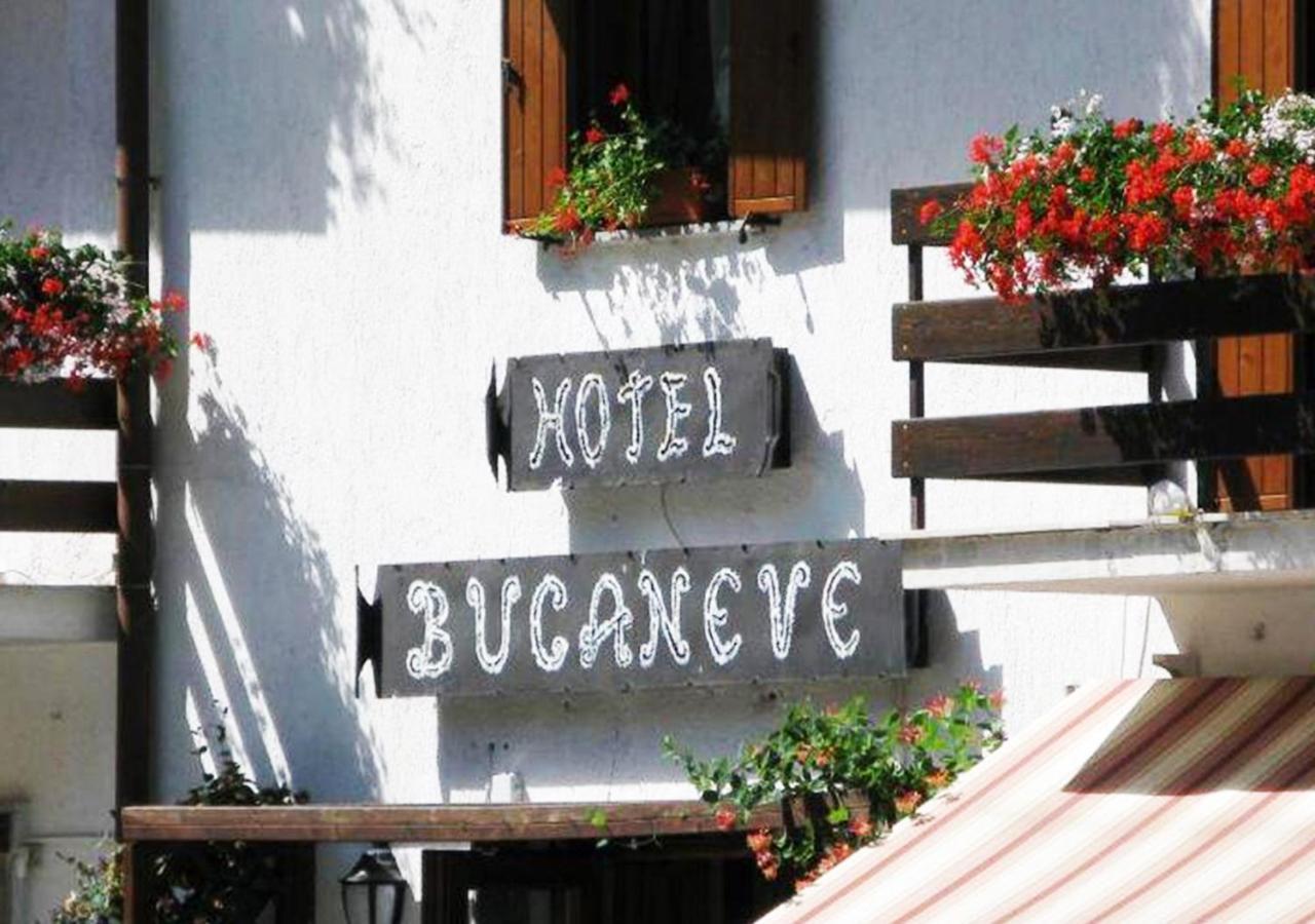 Hotel Bucaneve Pre-Saint-Didier Exterior photo